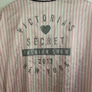 VS Fashion Show Robe